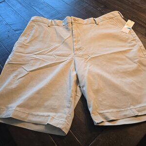Men's Izod shorts